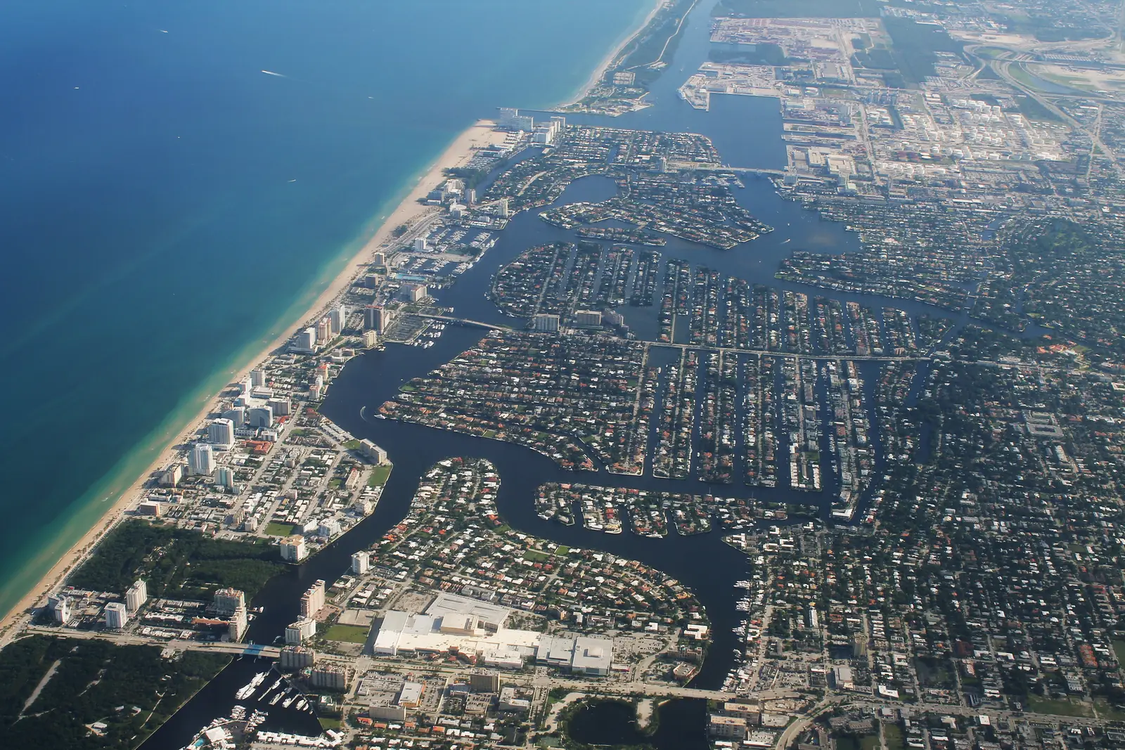 Aerial view of the Intracoastal Waterway, the beach and waterfront neighborhoods in Fort Lauderdale